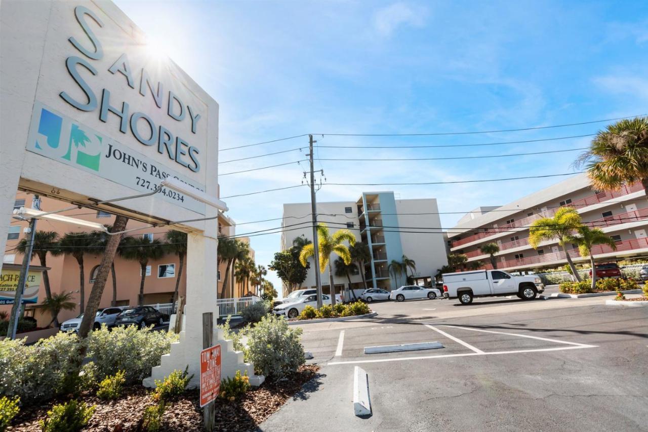 Holiday home 305 Sandy Shores St. Pete Beach