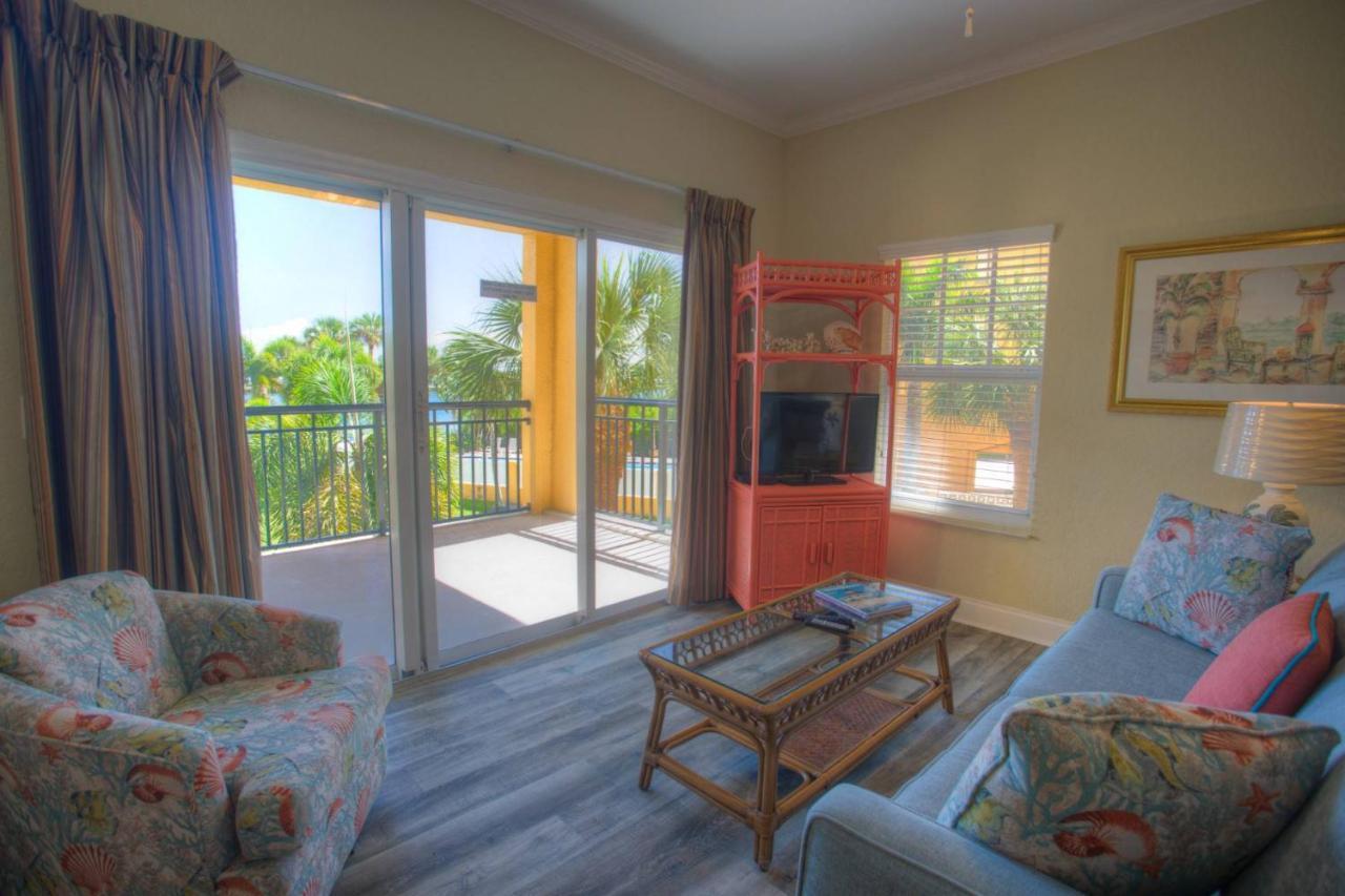 Holiday home 107 - Palms Of Treasure Island *