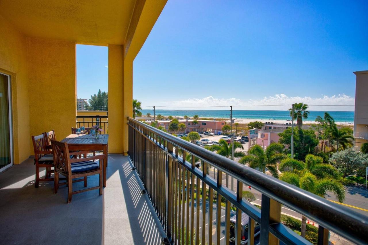 Holiday home 302 - Palms Of Treasure Island