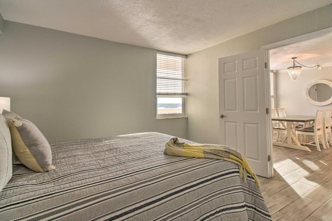 Apartment Remodeled Redington Shores Gem On The Beach! St. Pete Beach