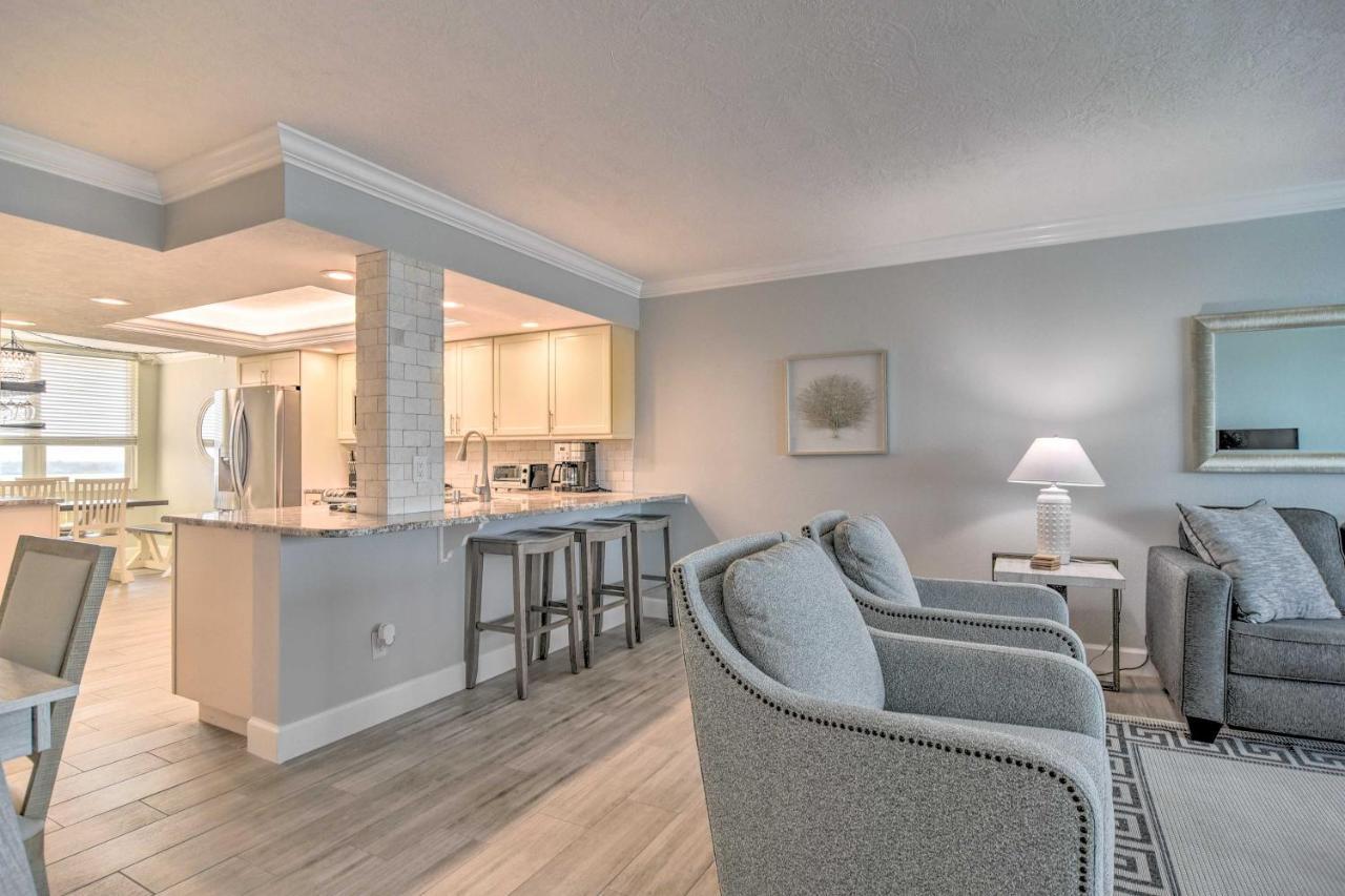 Apartment Remodeled Redington Shores Gem On The Beach! St. Pete Beach