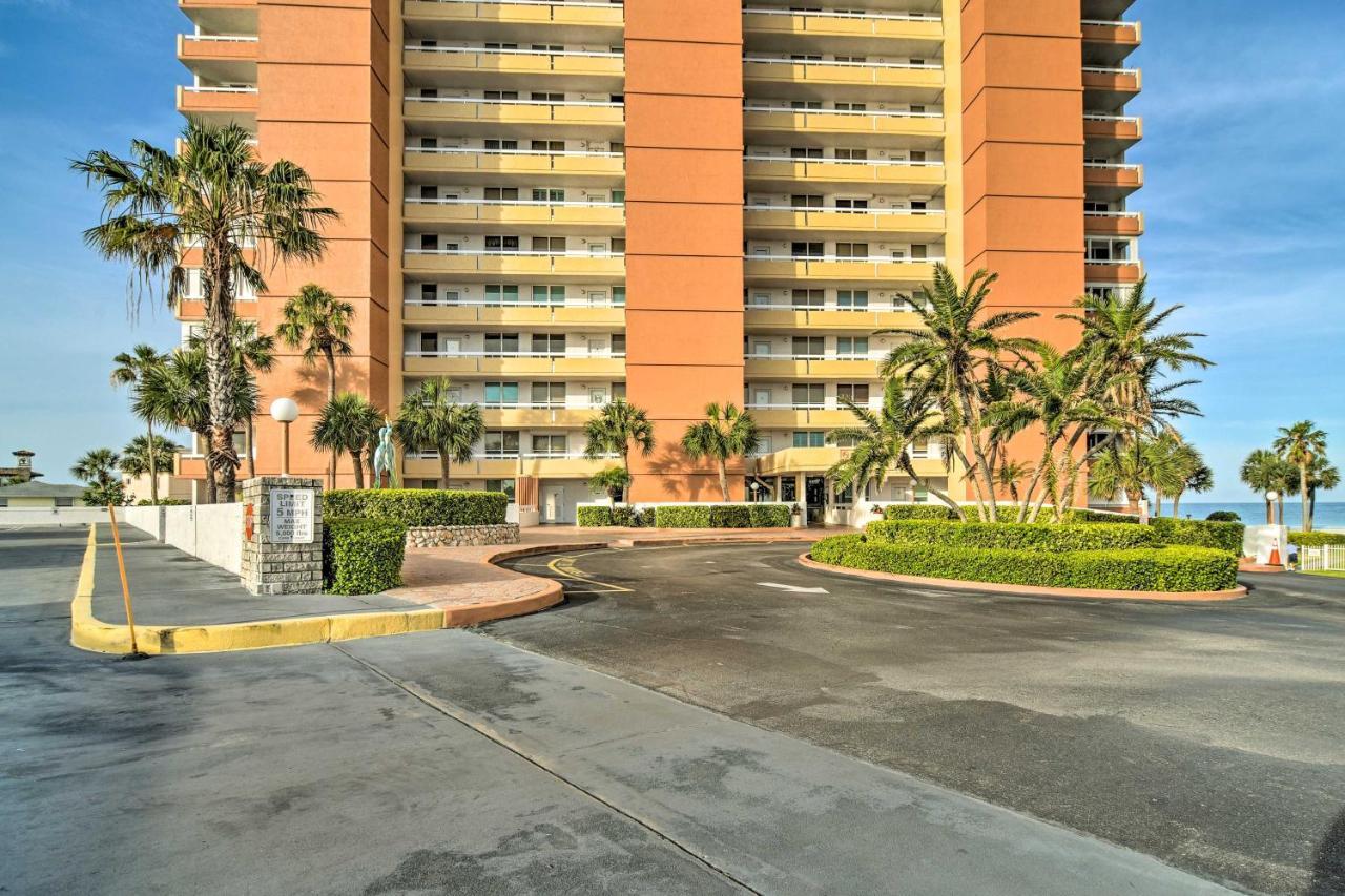 Remodeled Redington Shores Gem On The Beach! St. Pete Beach