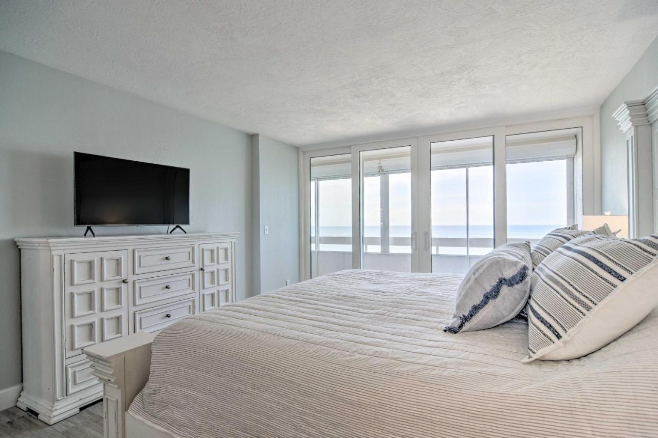 Remodeled Redington Shores Gem On The Beach! Apartment