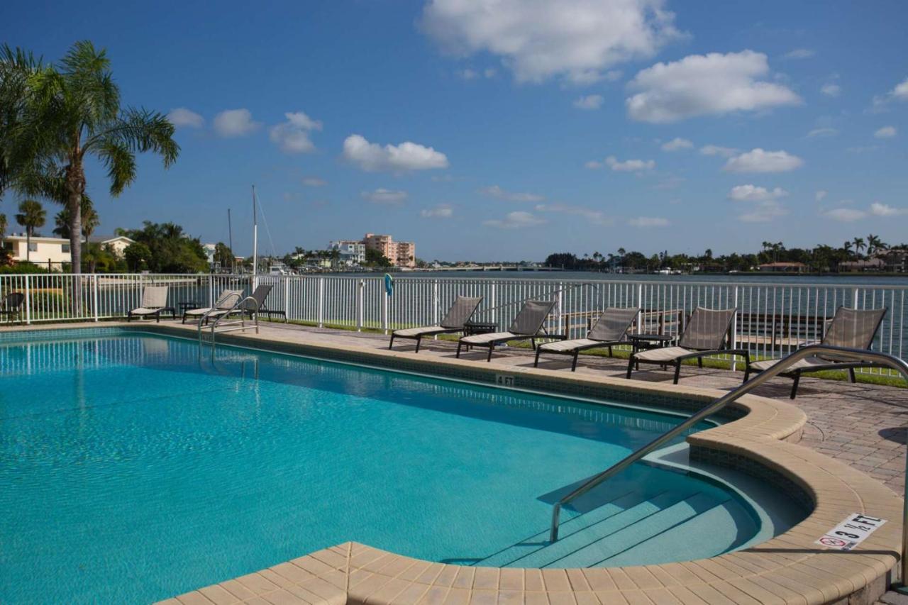 103 - Palms Of Treasure Island Holiday home