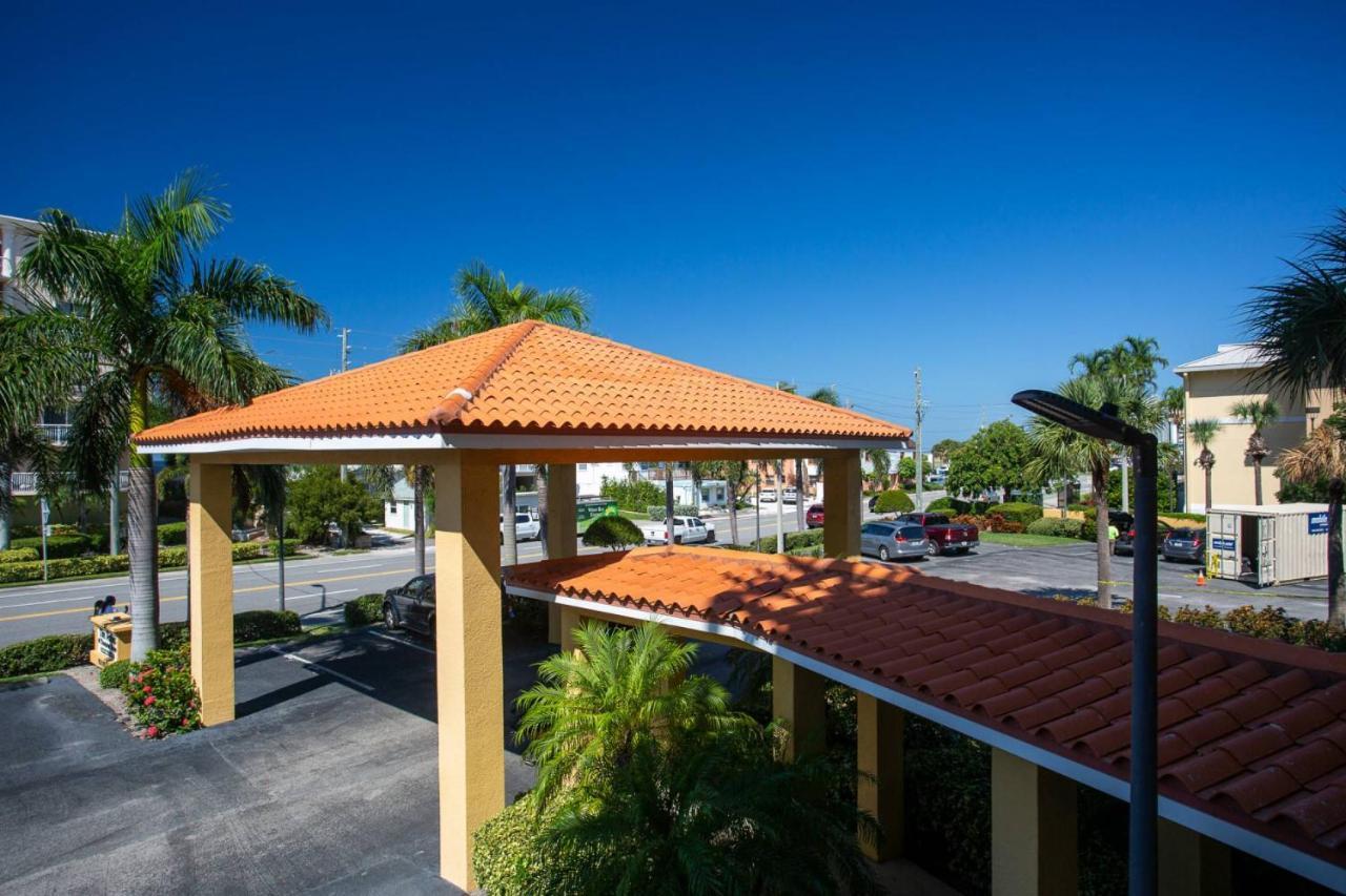 Holiday home 103 - Palms Of Treasure Island *