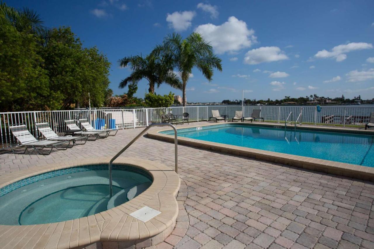 Holiday home 308 - Palms Of Treasure Island St. Pete Beach