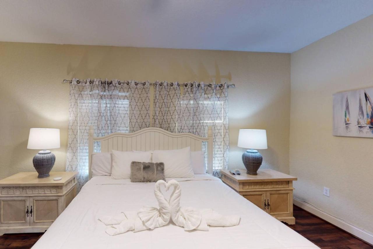 Holiday home 302 - Palms Of Treasure Island St. Pete Beach