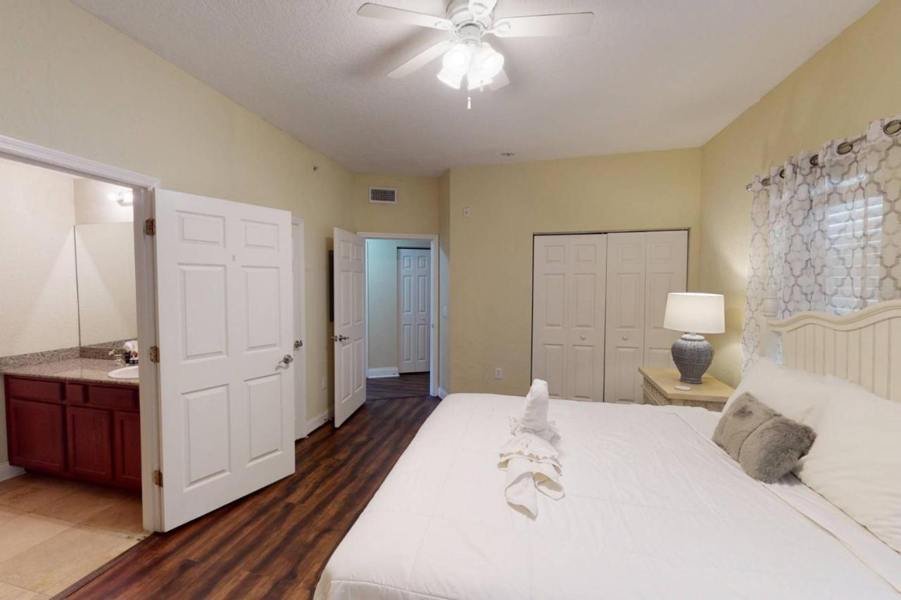 302 - Palms Of Treasure Island Holiday home *