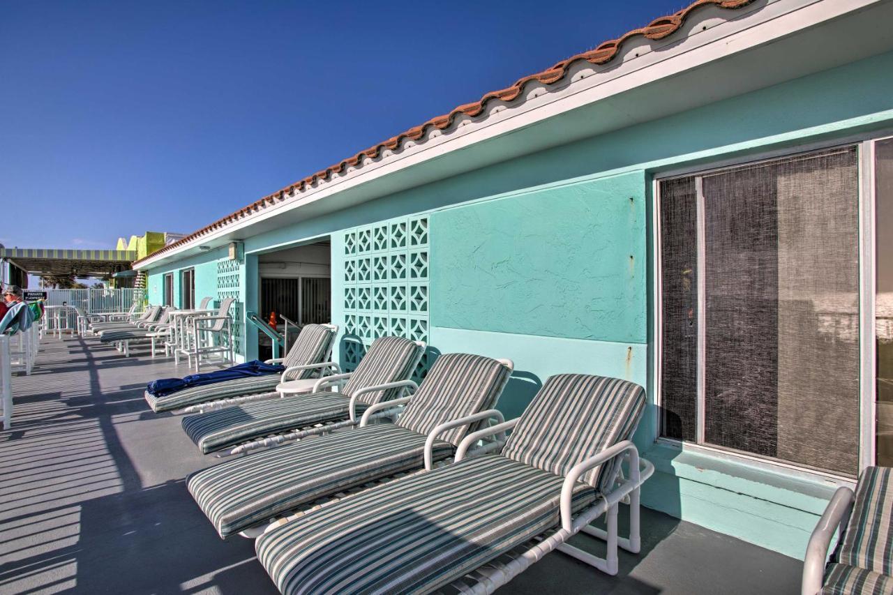 Apartment Tropical Pass-a-grille Gem With Direct Access! *