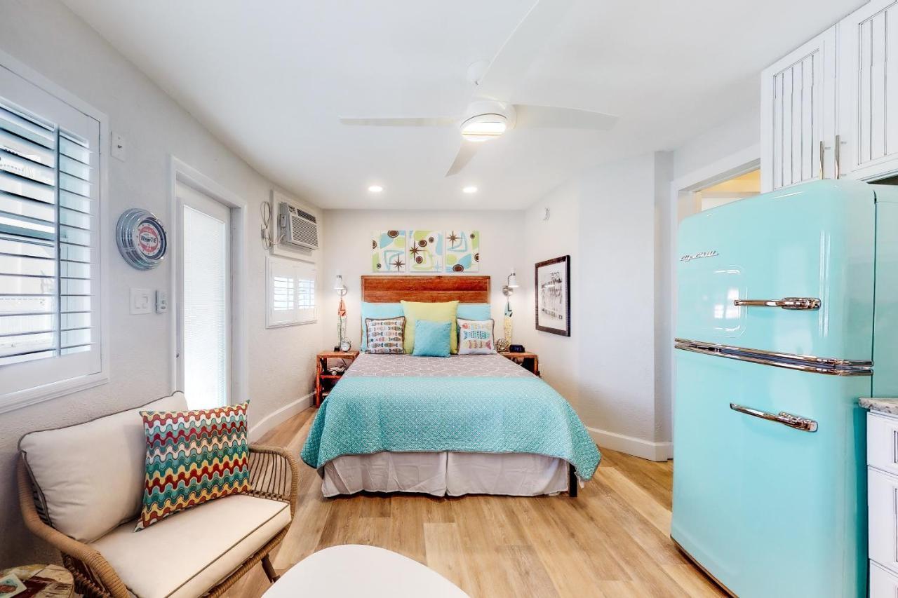 Sea Rocket 8 Hotel