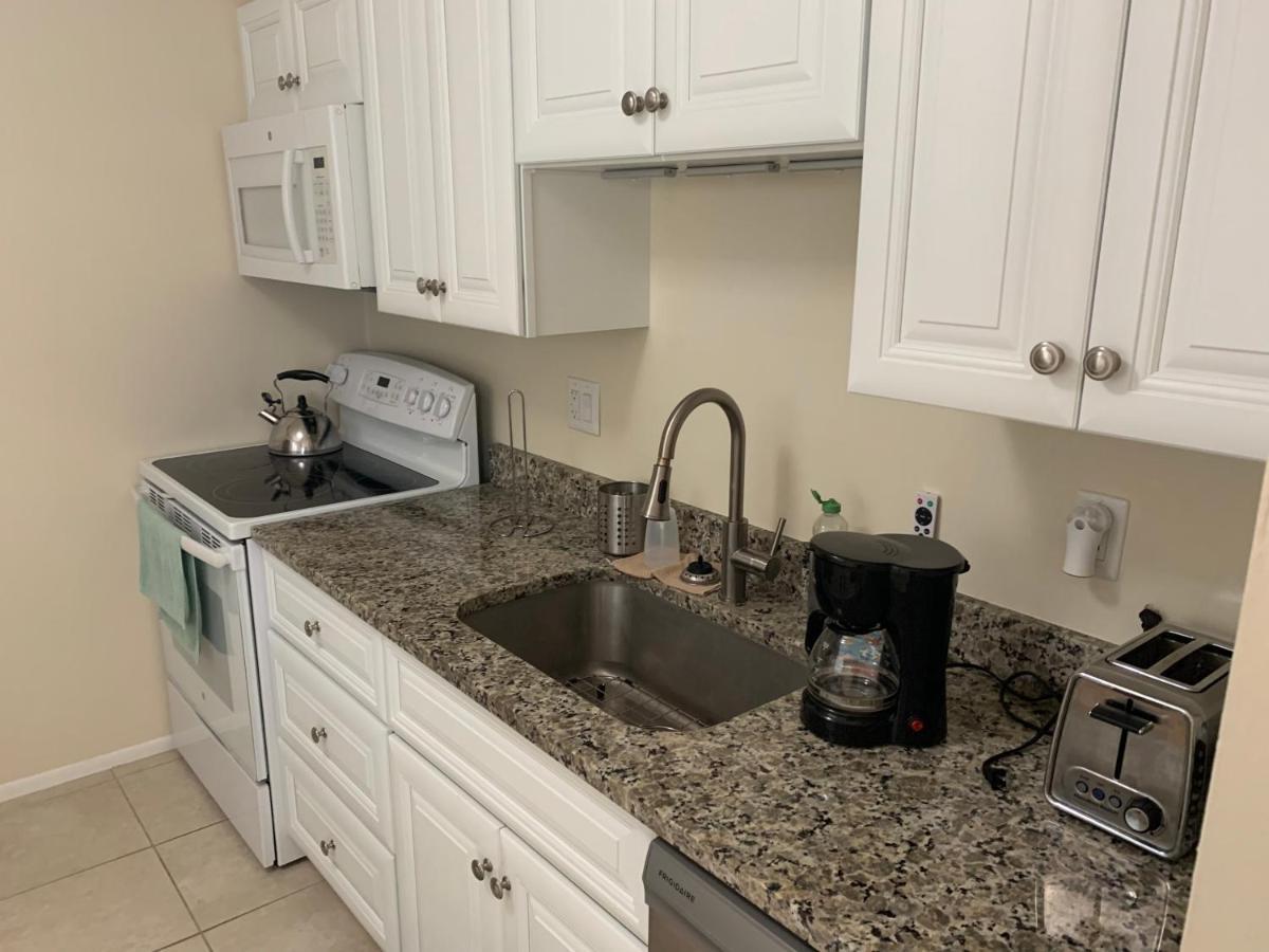 Michaels -beachside Apartment