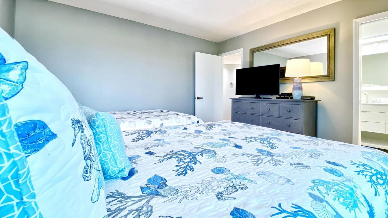 Arie Dam 201 Apartment St. Pete Beach
