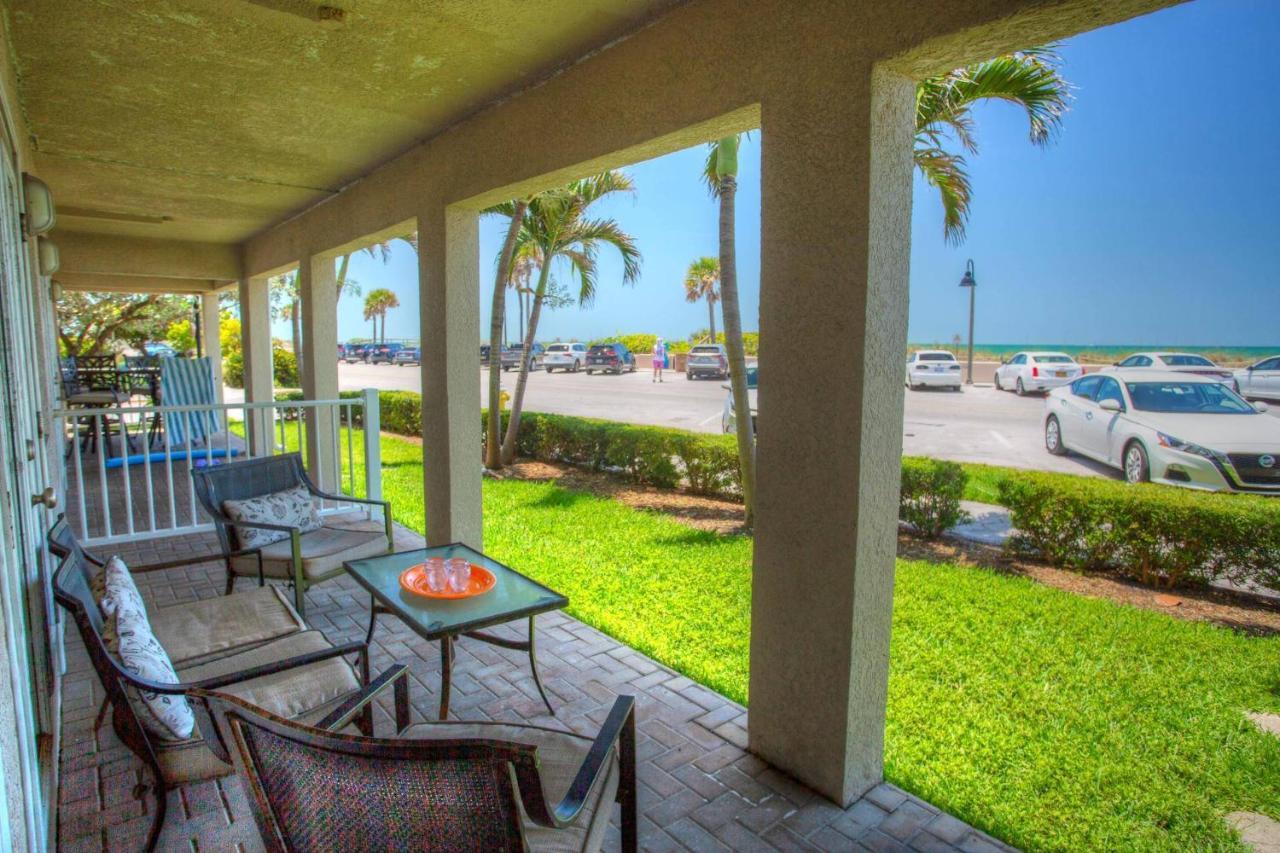 Holiday home 2 - Club At Pass-a-grille St. Pete Beach