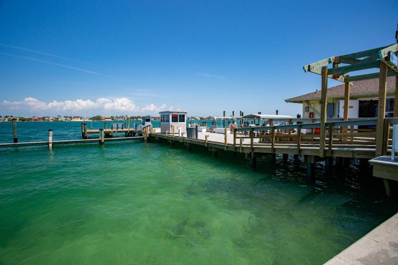 2 - Club At Pass-a-grille * St. Pete Beach