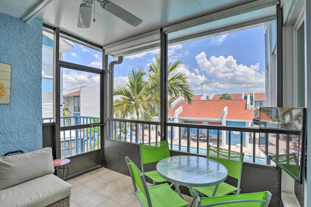Holiday home Poolside Madeira Abode With Balcony! St. Pete Beach