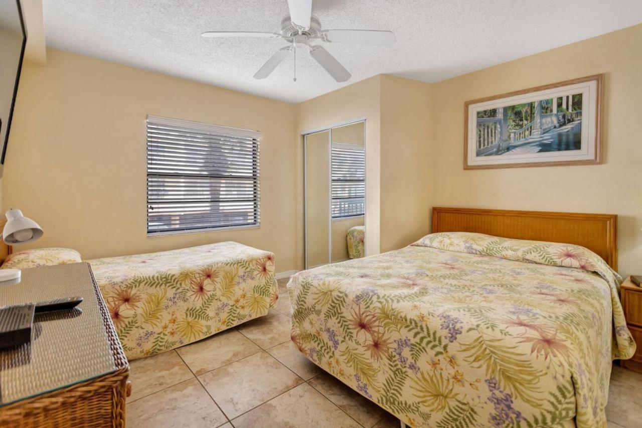 Surf Song By Travel Services * St. Pete Beach