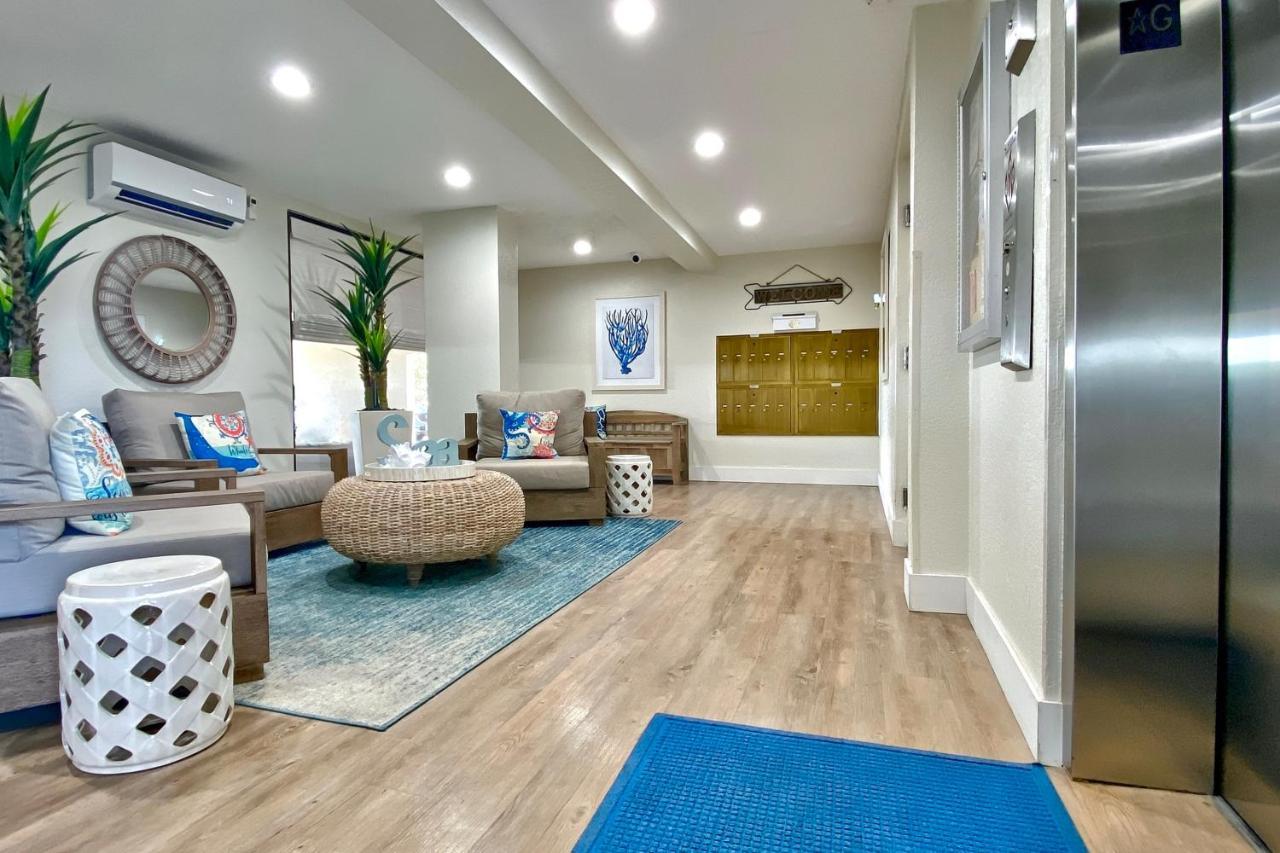 Apartment Arie Dam 102 St. Pete Beach