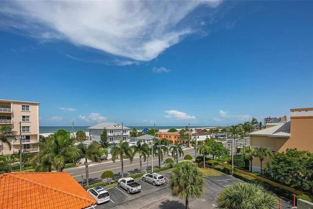 Treasure Island Retreat * St. Pete Beach