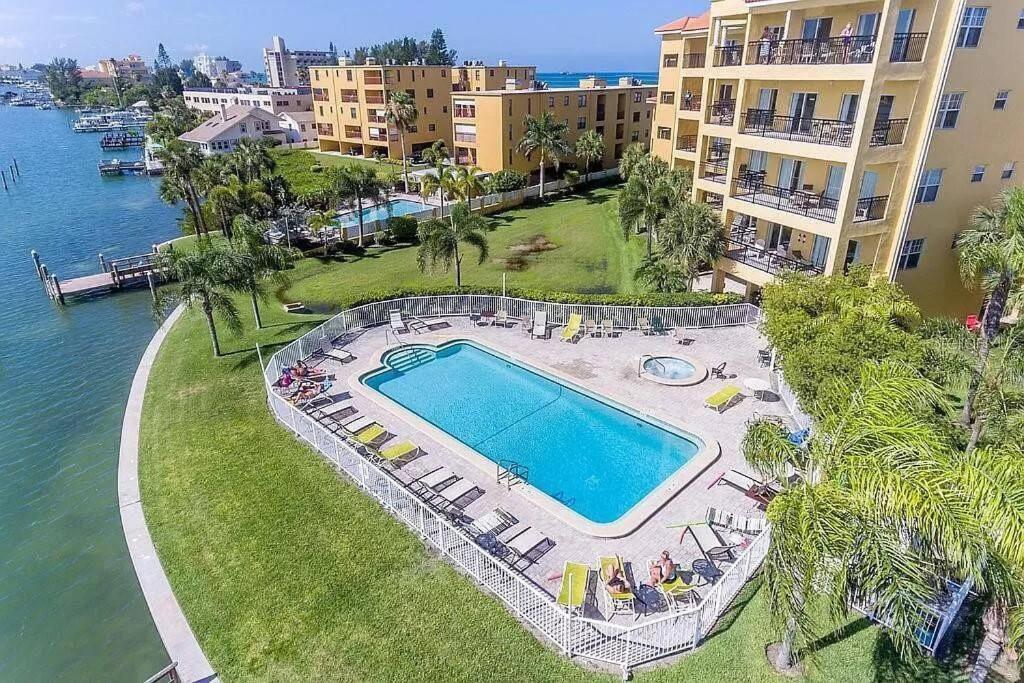 Treasure Island Retreat