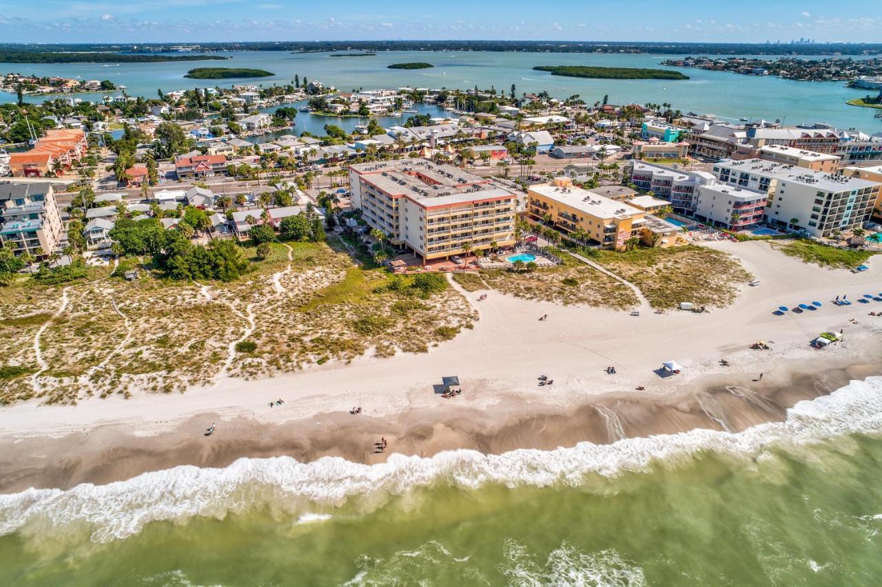 Madeira Norte 304 St. Pete Beach
