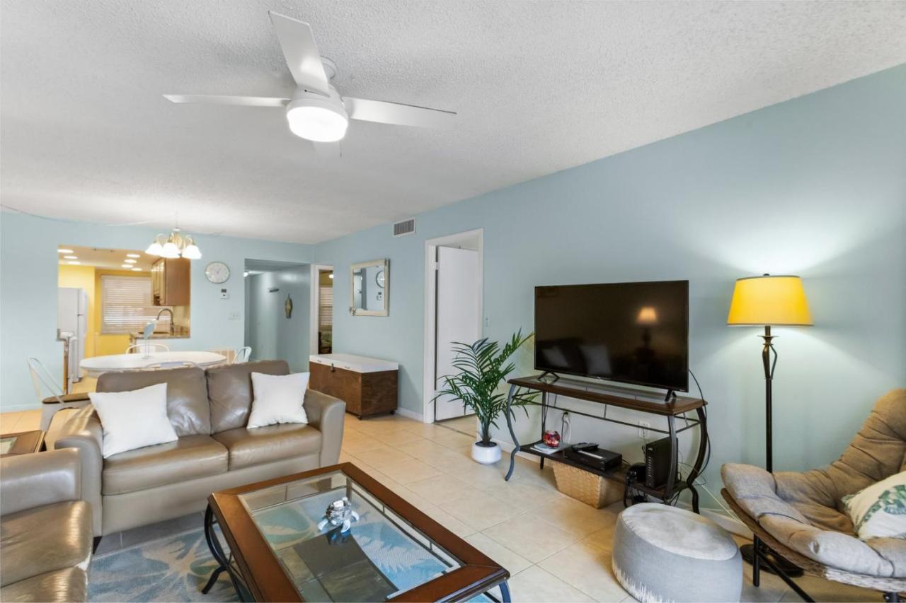 106 Madeira Norte Holiday home