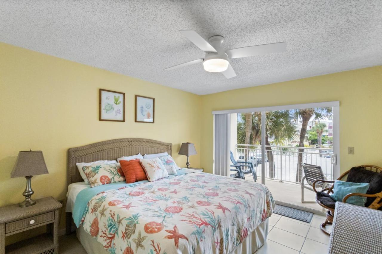 106 Madeira Norte * St. Pete Beach
