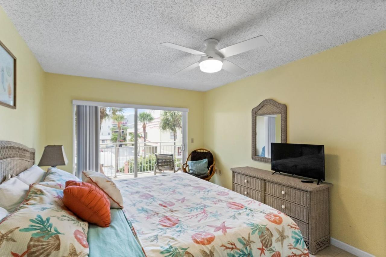 Holiday home 106 Madeira Norte St. Pete Beach
