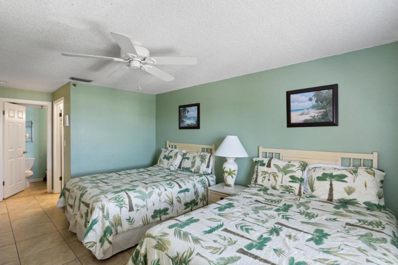 303 Place Holiday home *