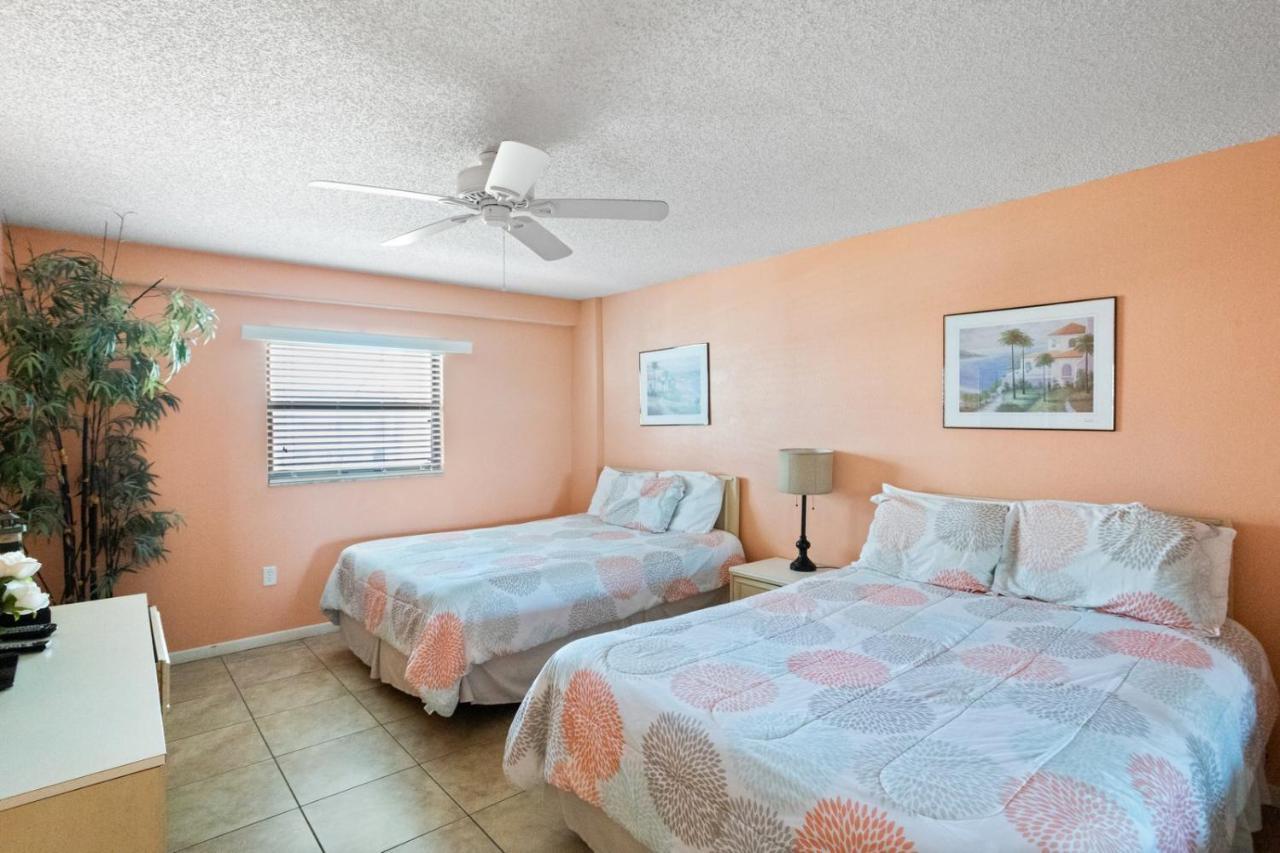 303 Place Holiday home *