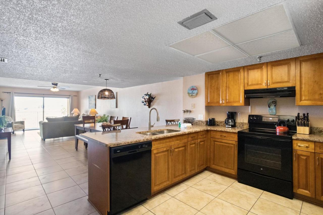 303 Place * St. Pete Beach