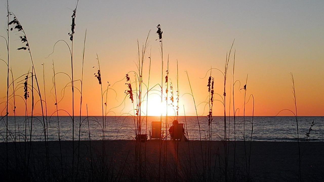 Emerald Isle 103 *