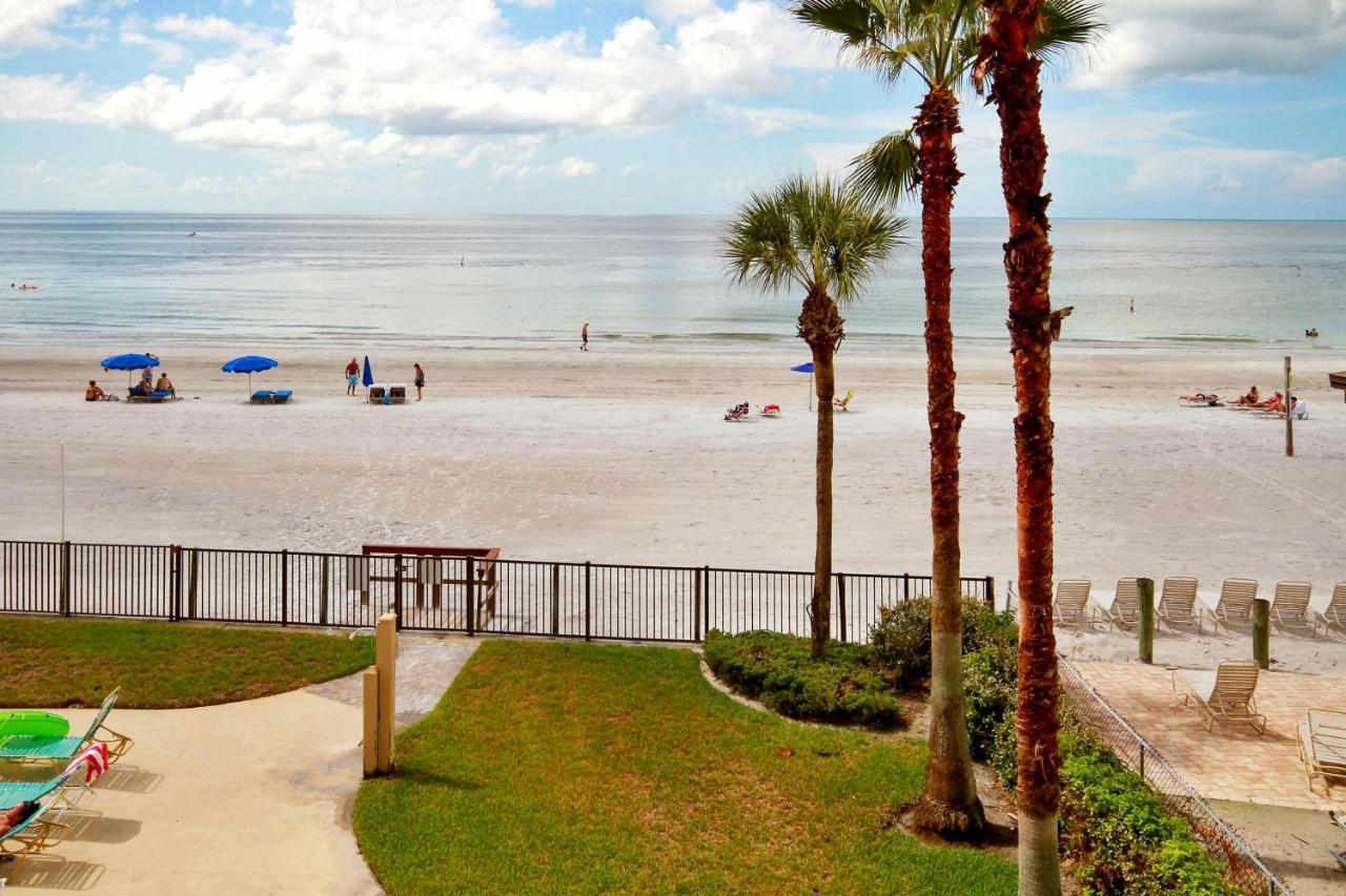 Emerald Isle 204 * St. Pete Beach