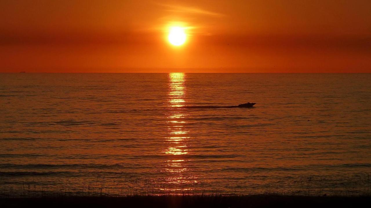 Emerald Isle 603 Holiday home *