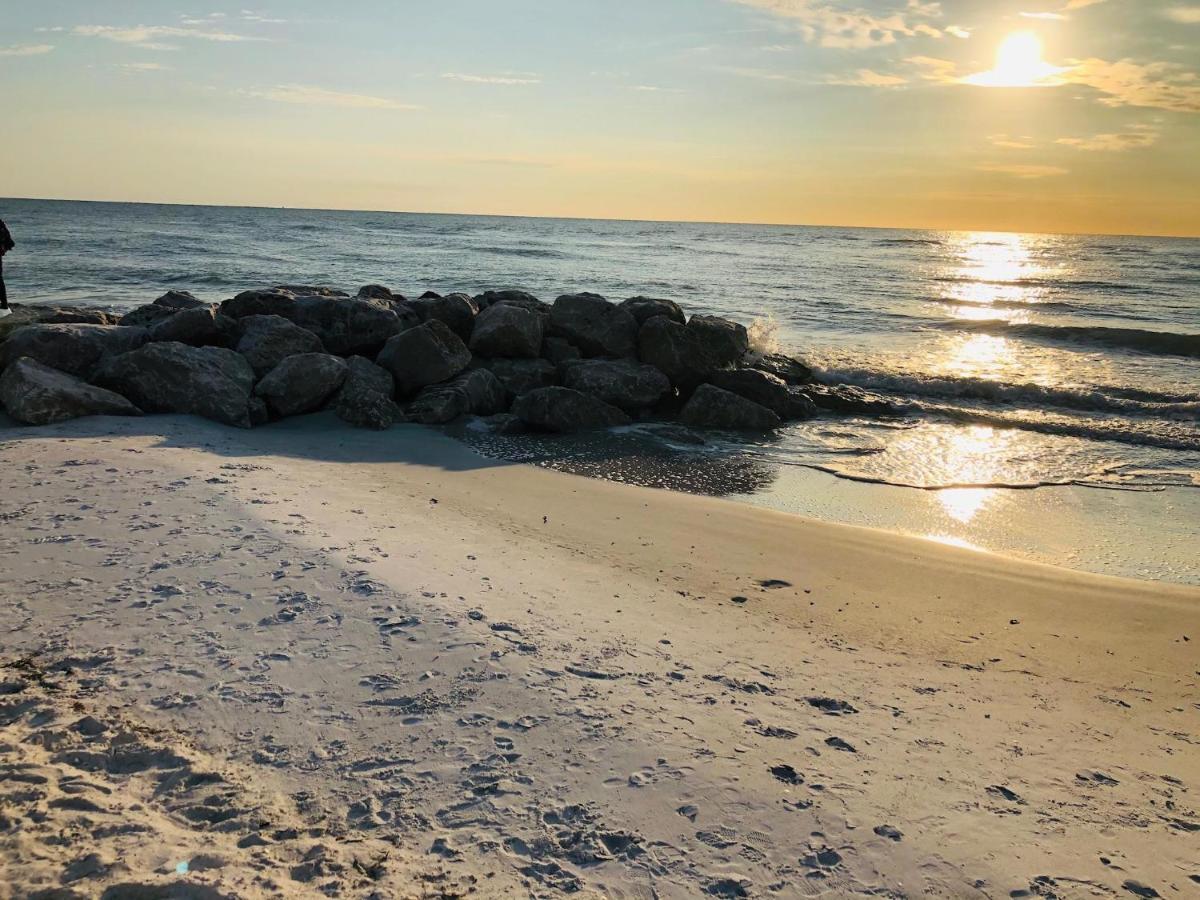 Caprice 501 * St. Pete Beach