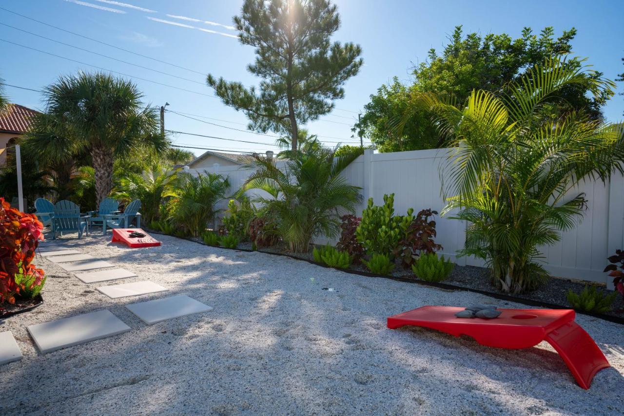 Aparthotel Silver Sands 3*
