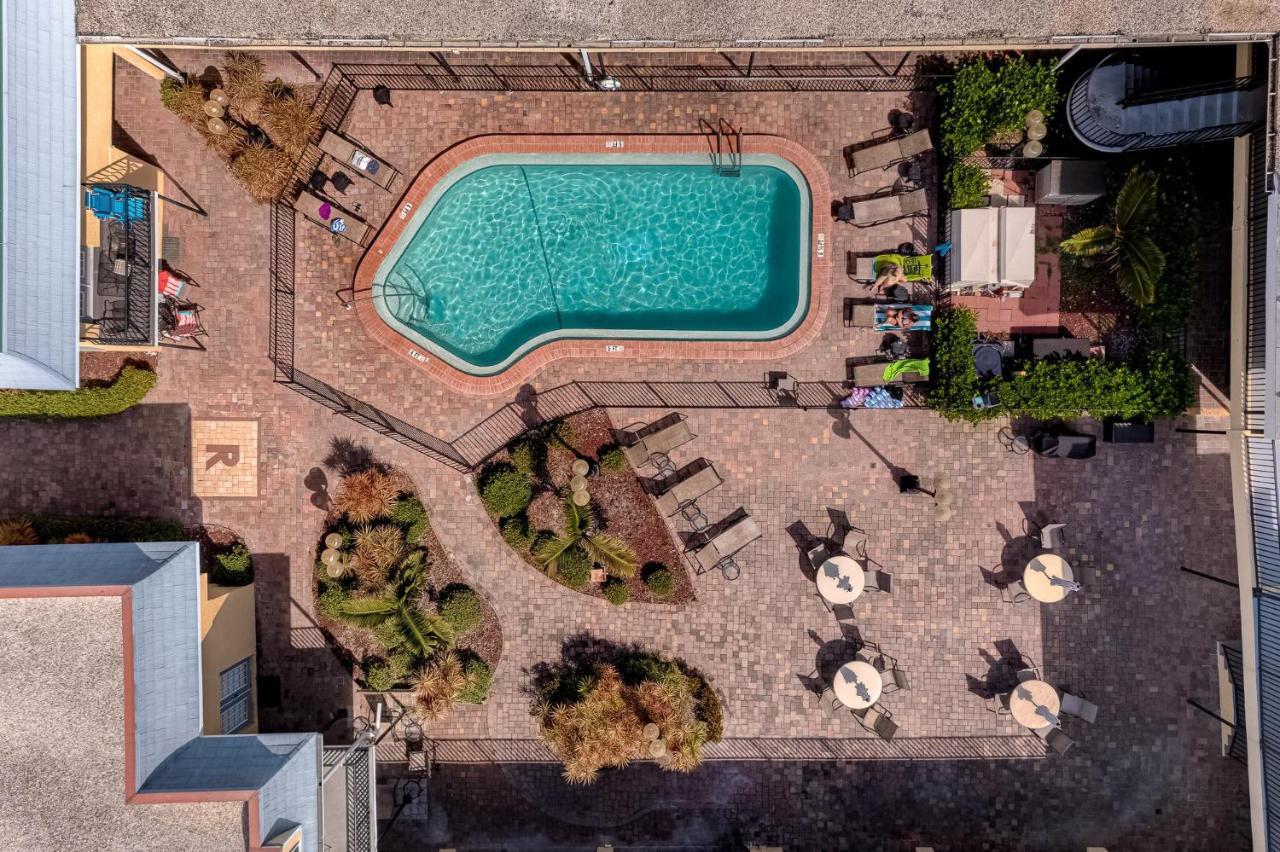 Apartment Royal Orleans 212