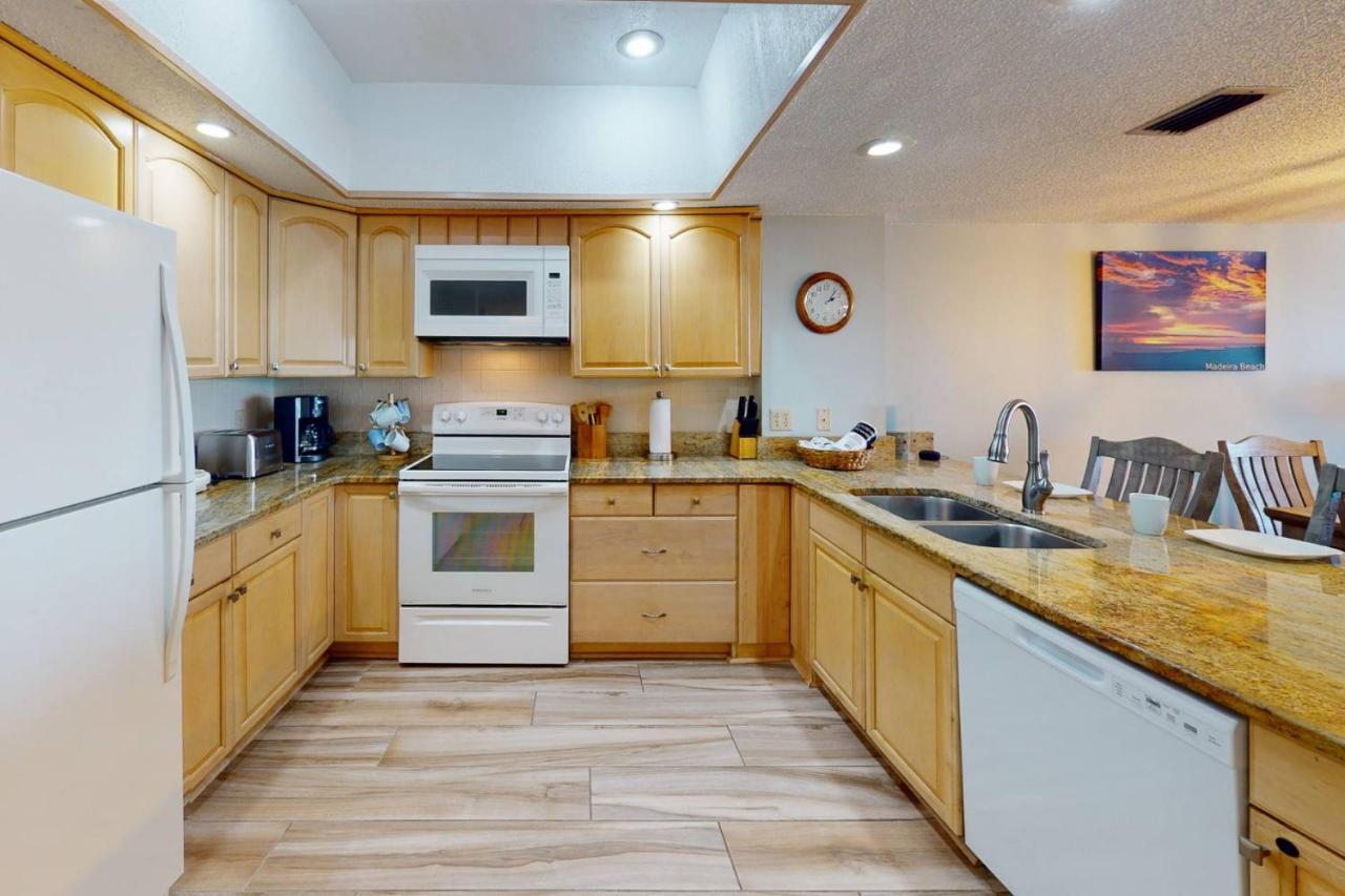 Holiday home 406 - Brisas St. Pete Beach