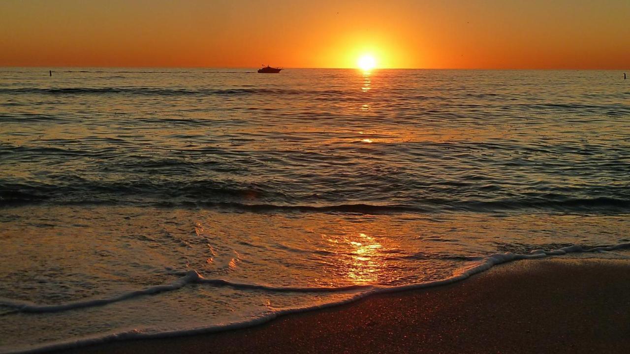 Holiday home Oceana 203 West St. Pete Beach
