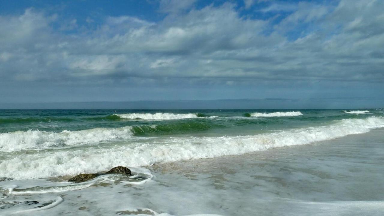 Holiday home Sea Breeze 401
