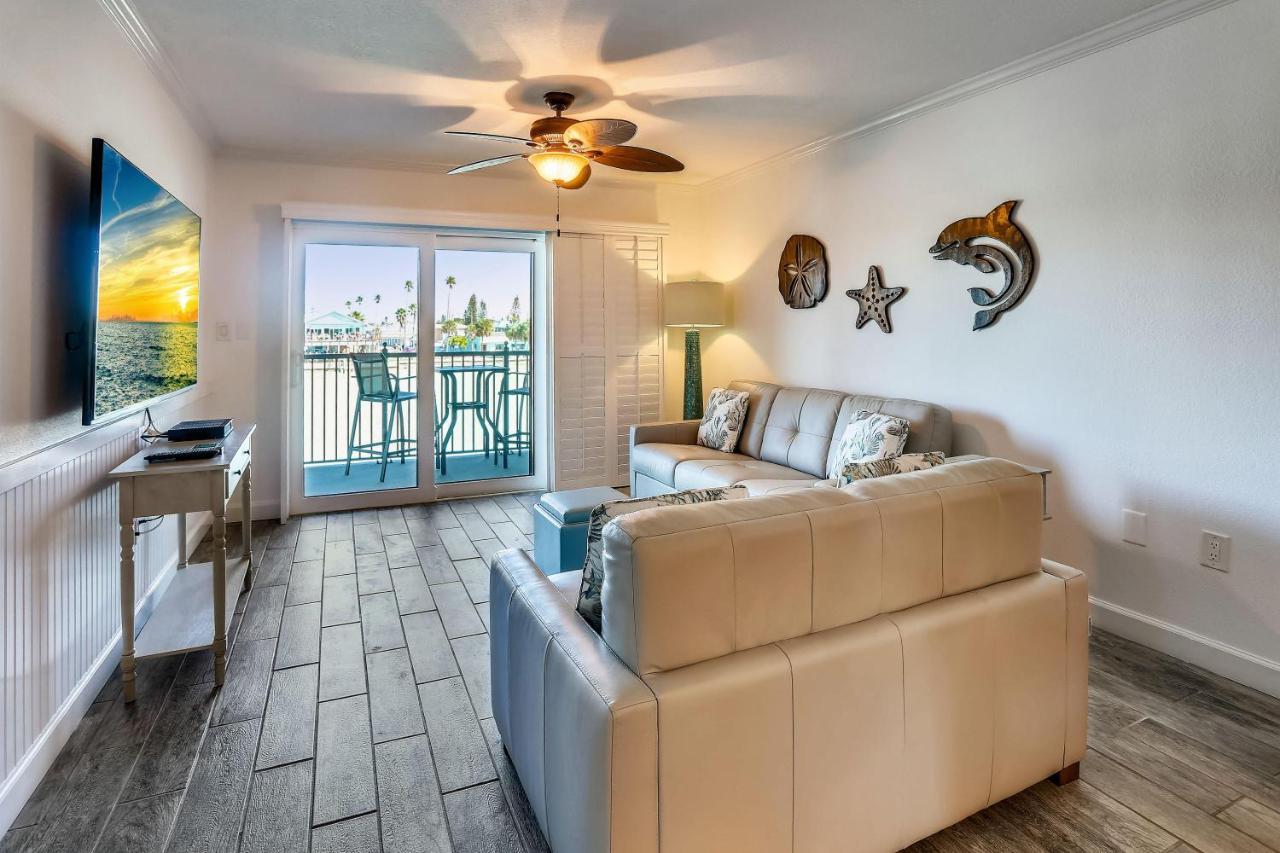 Land's End 3-203 Bay Front - Premier