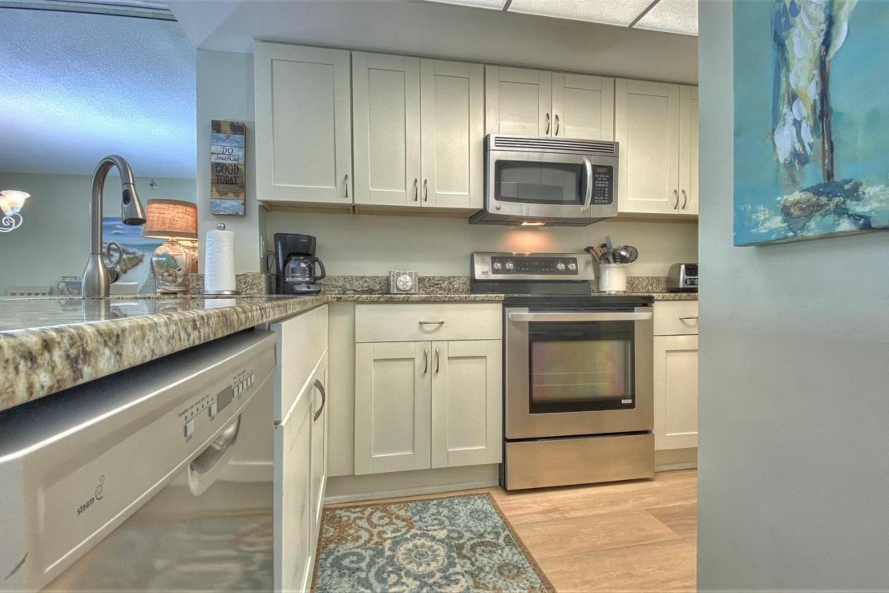 Apartment Arie Dam 403 St. Pete Beach