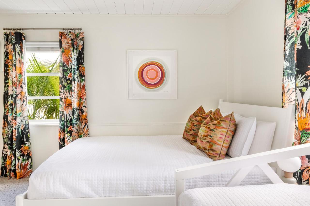 Inn Sunset And 2*
