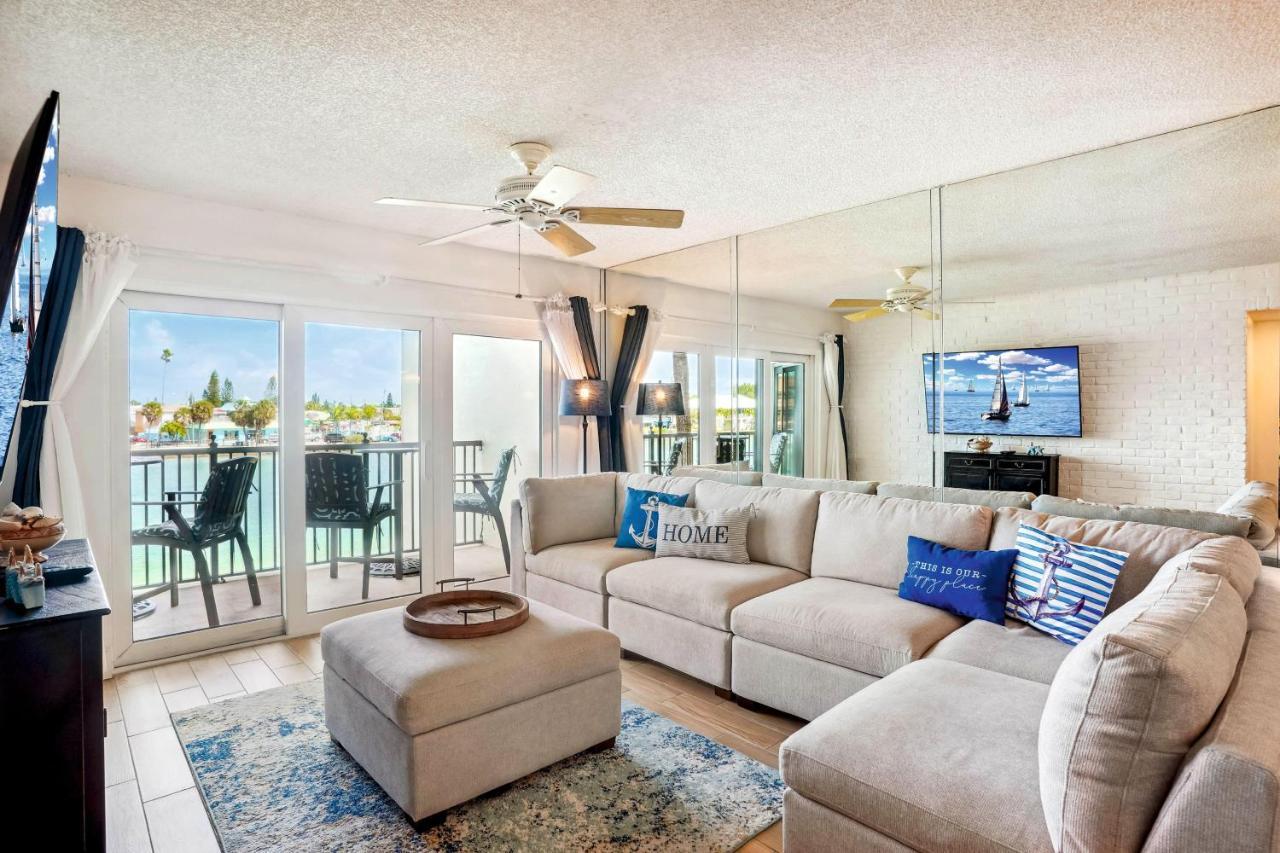 Land's End 3-204 Bay Front Holiday home *