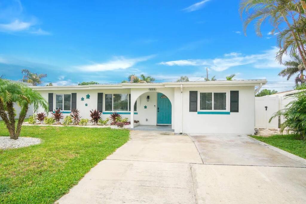Premium And Charming Fully Equipped House * St. Pete Beach
