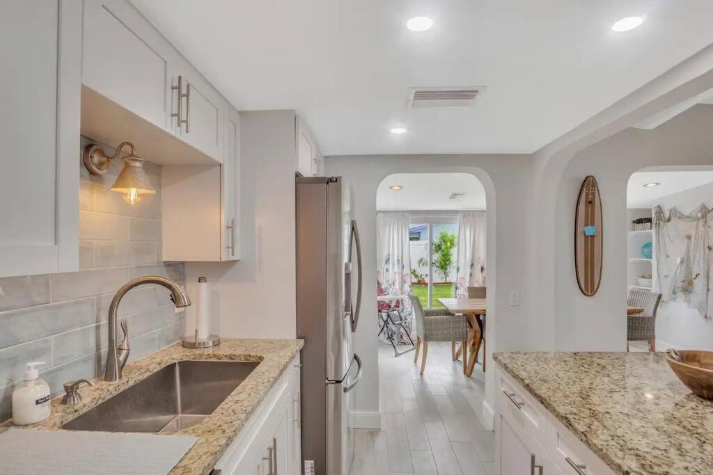 Premium And Charming Fully Equipped House St. Pete Beach