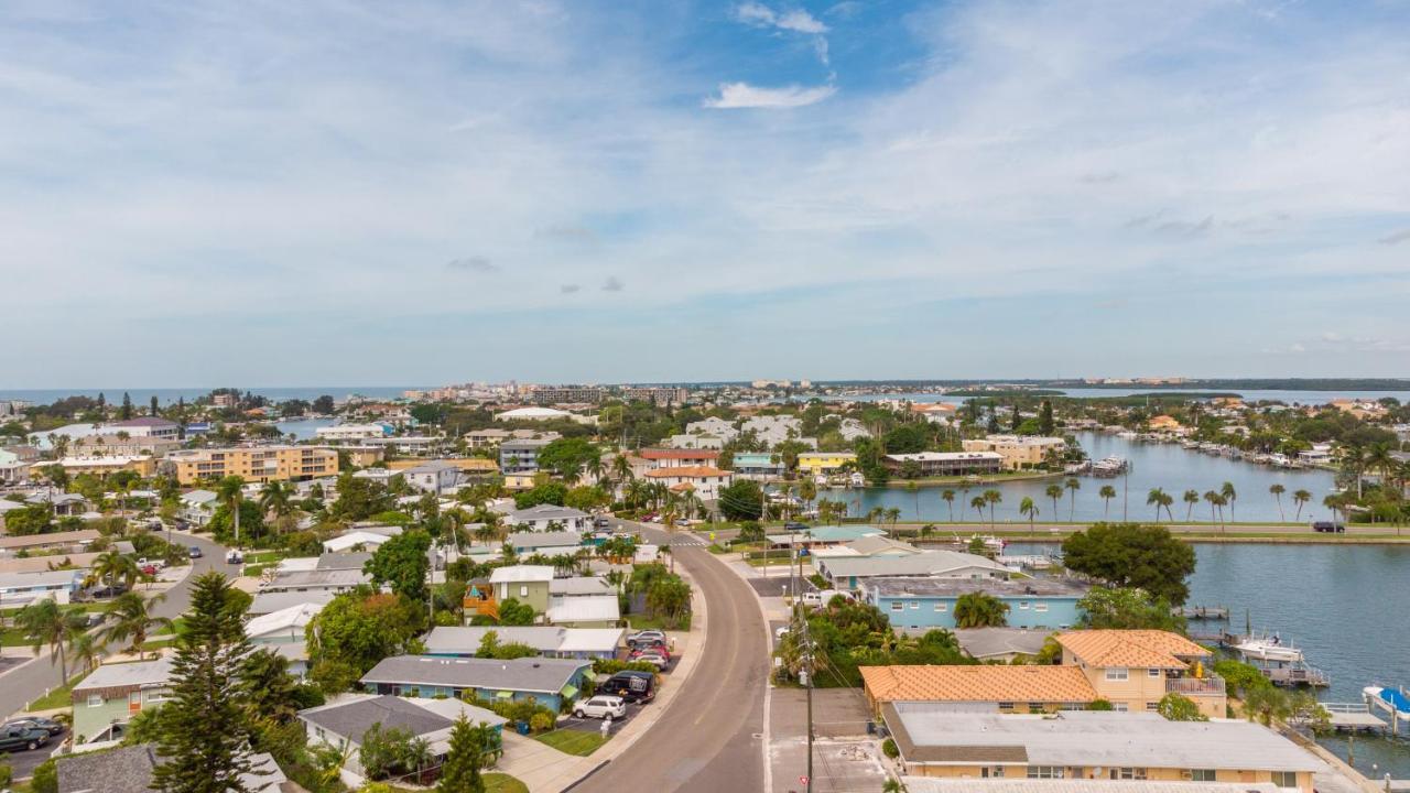Treasure Island Walking Distance To White *