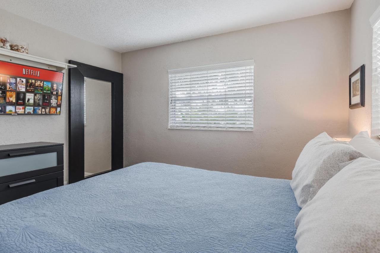 Treasure Island Walking Distance To White *