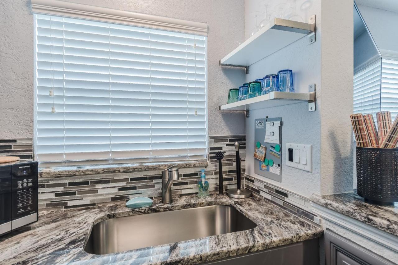 Treasure Island Walking Distance To White * St. Pete Beach