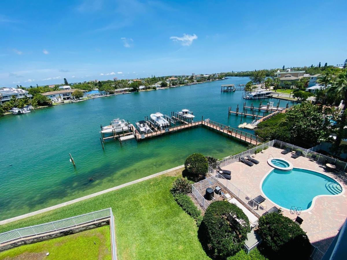 St Pete Penthouse & Intercoastal Views Holiday home St. Pete Beach