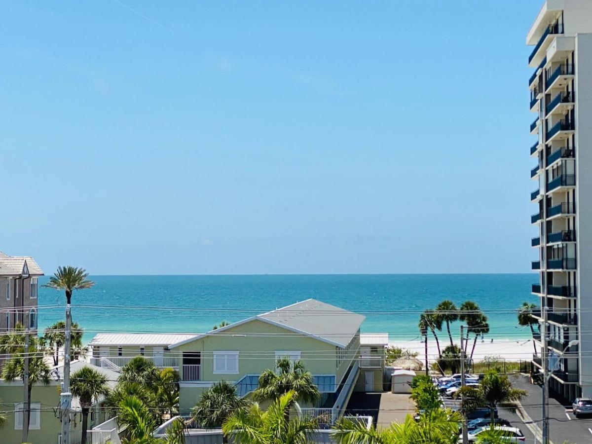 St Pete Penthouse & Intercoastal Views Holiday home